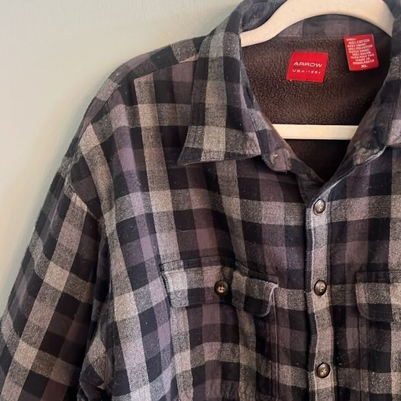 Men’s XL Heavyweight Flannel fleece lined jacket Shacket gray and black plaid - Picture 3 of 13